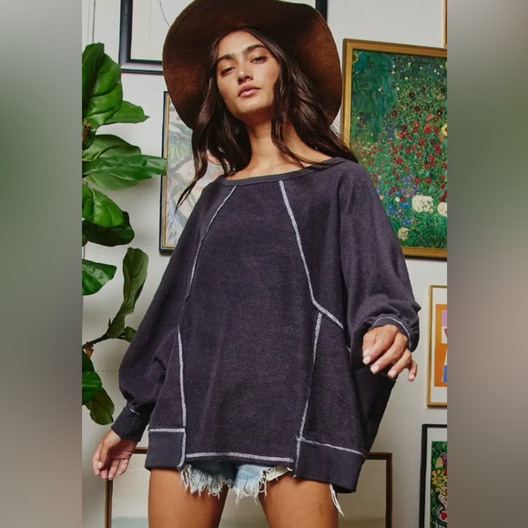 BUCKETLIST REVERSE STITCH DETAIL DOLMAN SLEEVE TUNIC - Picture 2 of 2